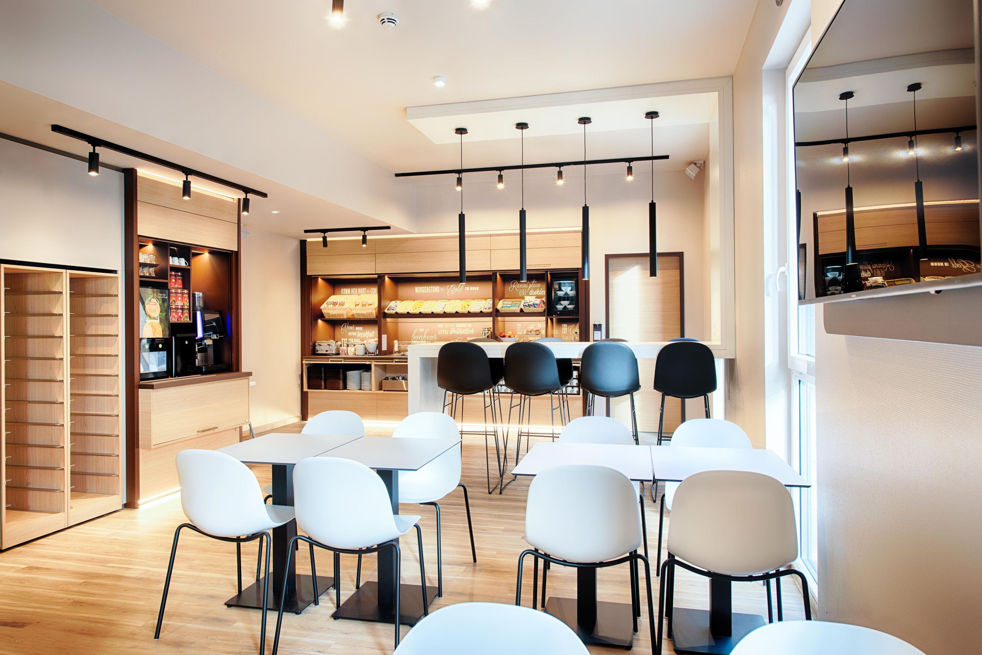 B&B Hotel Rostock City-West Ngoại thất bức ảnh